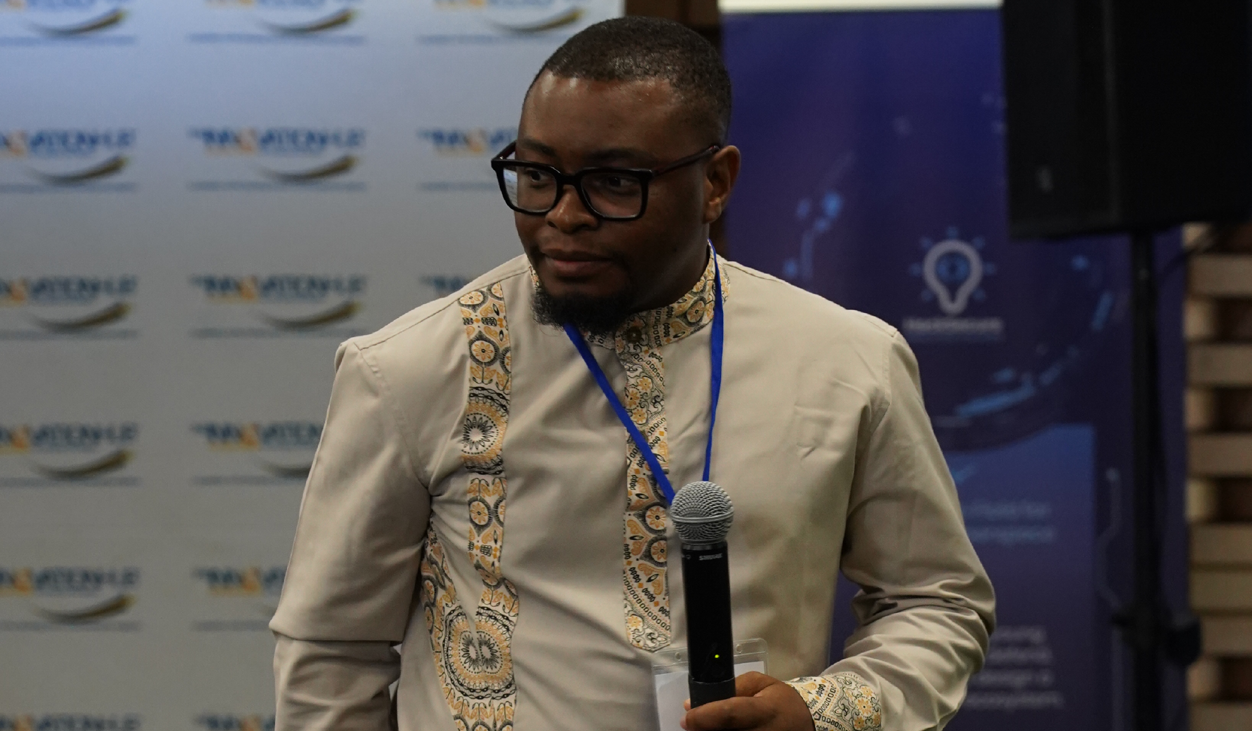 Keynote Speaking & Conference Facilitation
